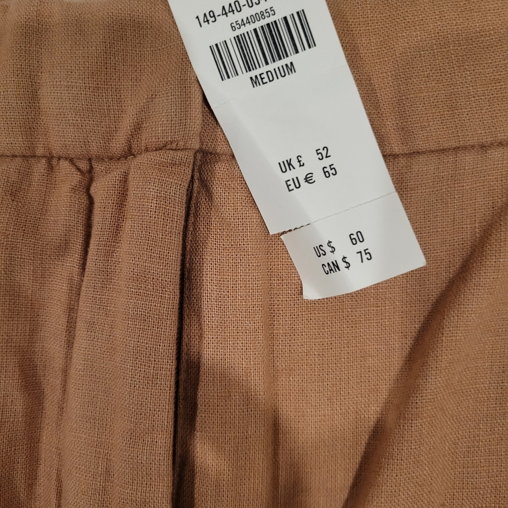 Abercrombie & Fitch Women's High Waisted Tan Shorts - Picture 5 of 5